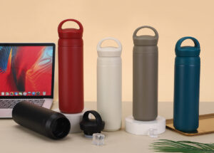 กระบอกน้ำเก็บอุณหภูมิ มีหูหิ้ว ก้นสแตนเลส ความจุ 500 ml. (Copy) (Copy)